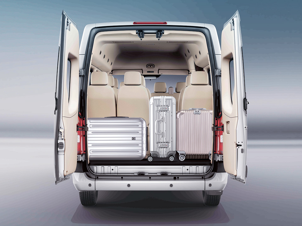 elektryczny VAN FOTON eTOANO Pro - zabudowa umożliwiająca transport ludzi